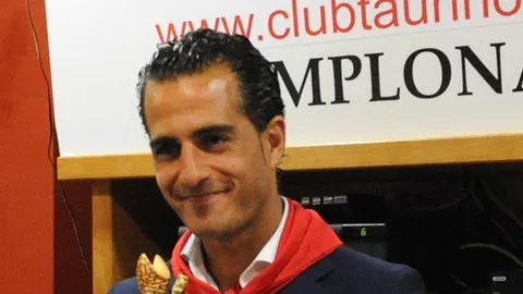 Fandiño recoge el premio al Triunfador de San Fermín 2013 del Diario de Navarra