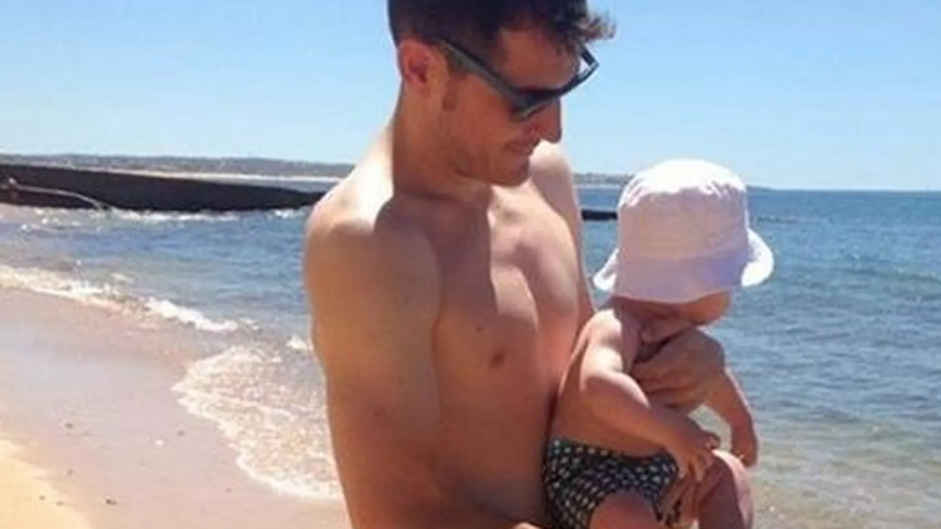 Casillas explota contra un comentario ofensivo sobre su hijo en una red social