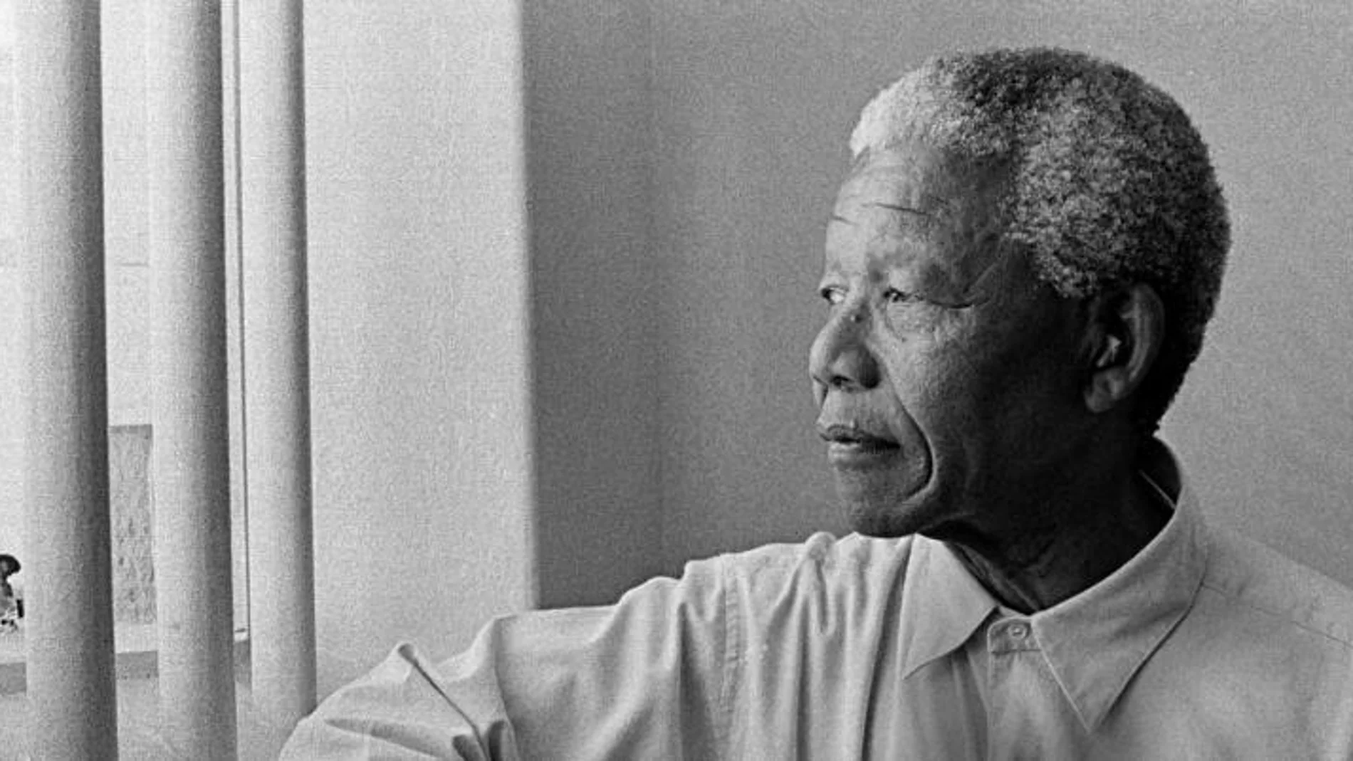Mandela visitó la cárcel en la que estuvo preso dyrante