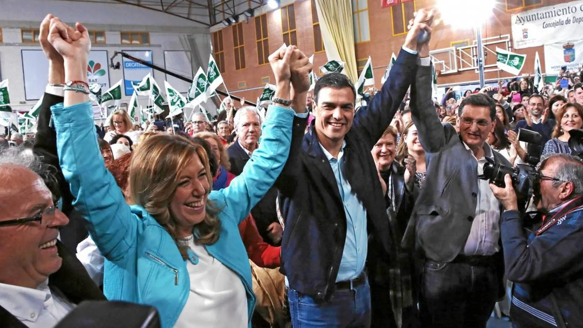 Díaz y Sánchez, ayer, en su primer acto conjunto de campaña