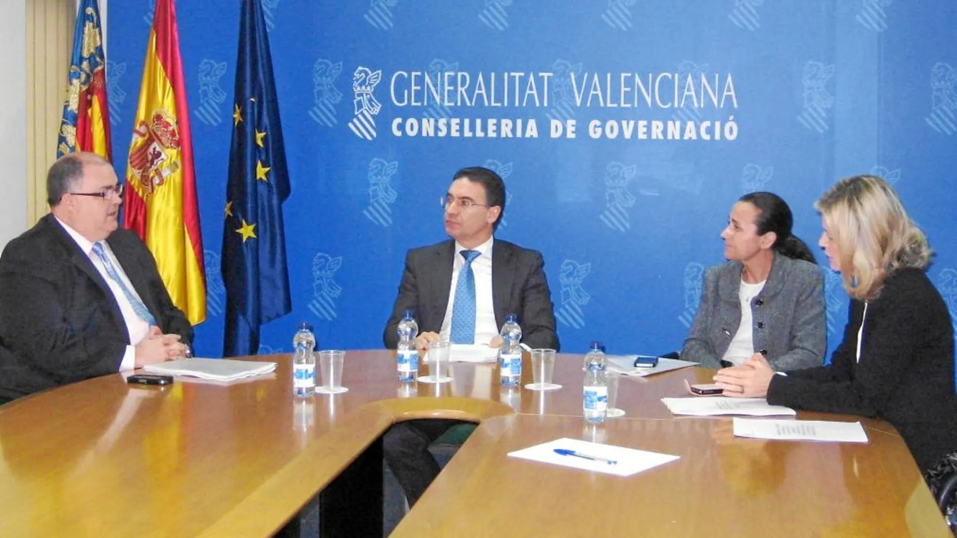 De izquierda a derecha: De Rosa, Castellano, De la Oliva y Bravo
