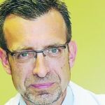 Dr. Enrique Lledó: Responsable de la Unidad de Salud del Varón del Hospital Vithas Nuestra Señora de América (Madrid)