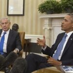 Obama atiende a los medios junto al primer ministros de Israel, Benjamín Netanyahu, en el despacho oval