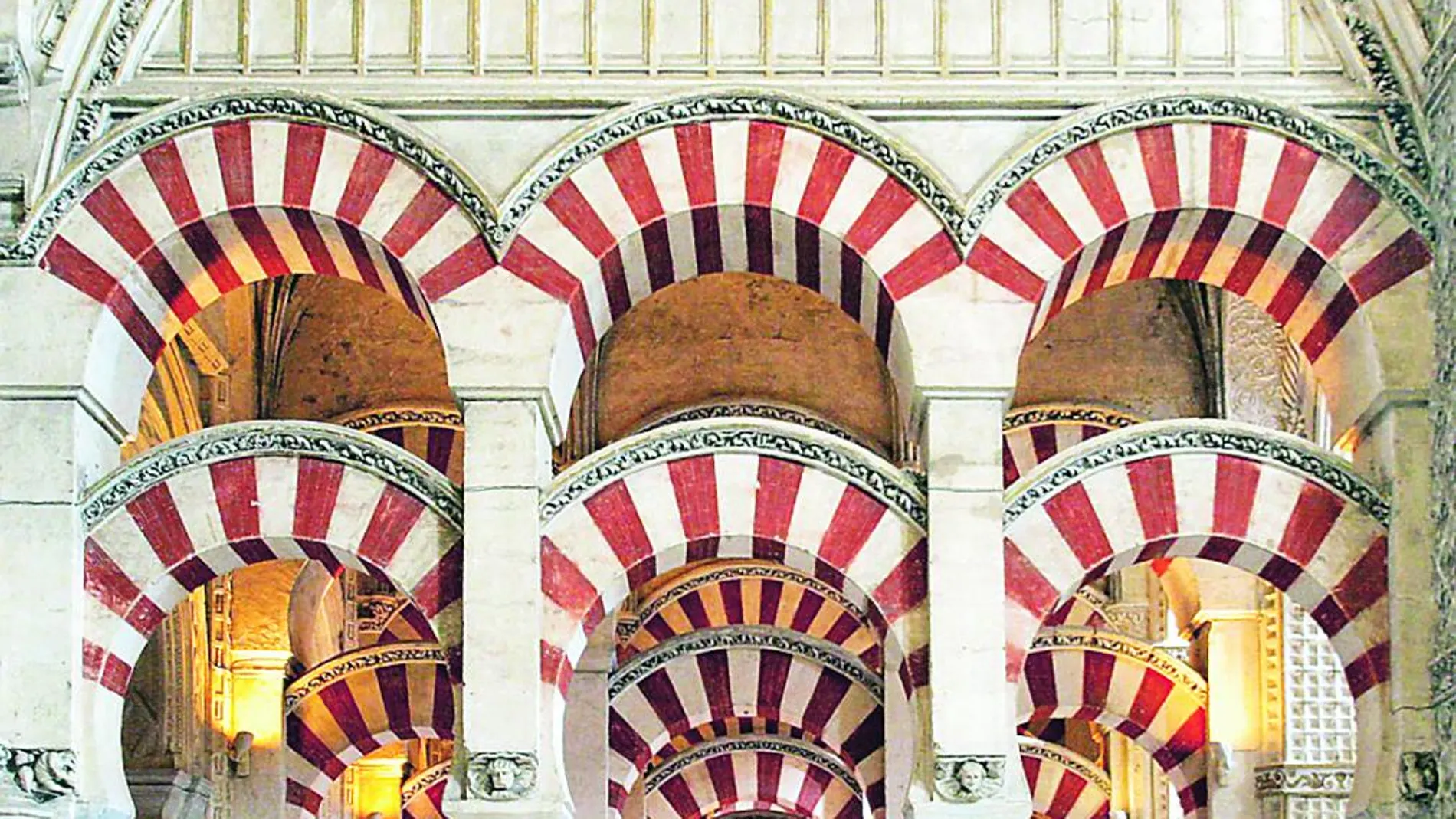 Documentos históricos avalan la propiedad católica de la Mezquita