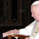 Ratzinger con Juan Pablo II en el Vaticano
