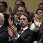 González, Aznar y Zapatero, tres presidentes, una sola voz