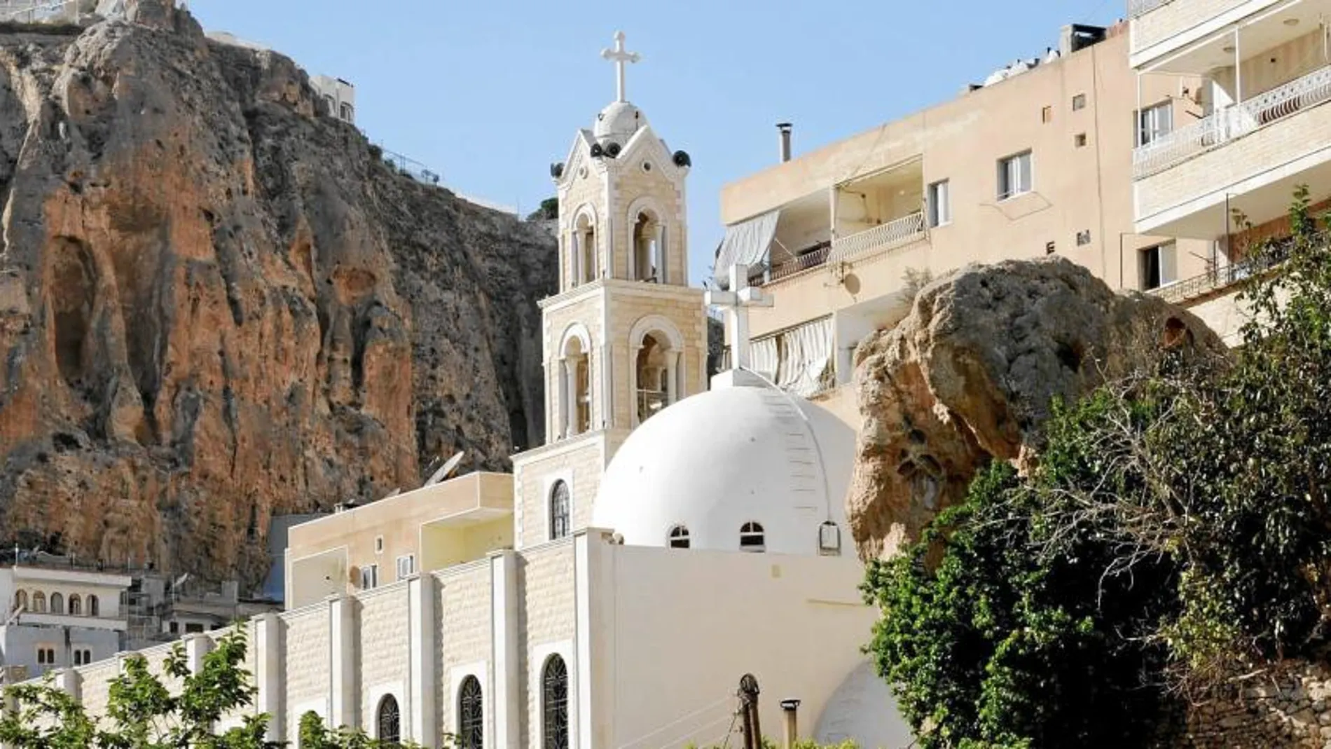 Las religiosas permanecen en el interior del convento junto a 40 huérfanos