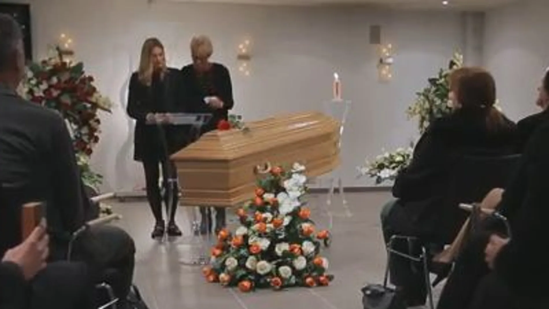 Creían que iban a reunirse con un amigo, pero acabaron en su propio funeral