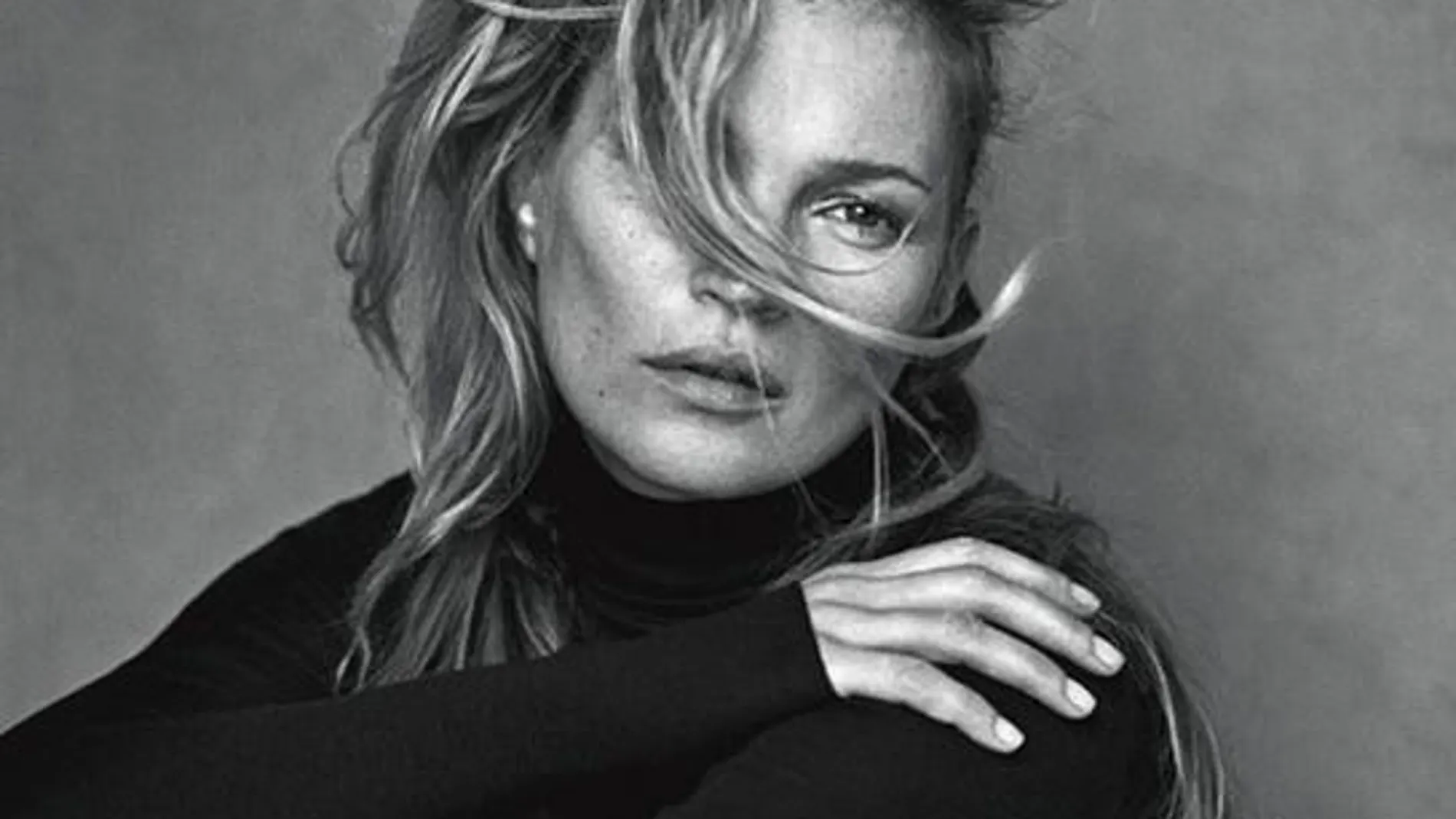 La top model posa sin retoques para Vogue Italia