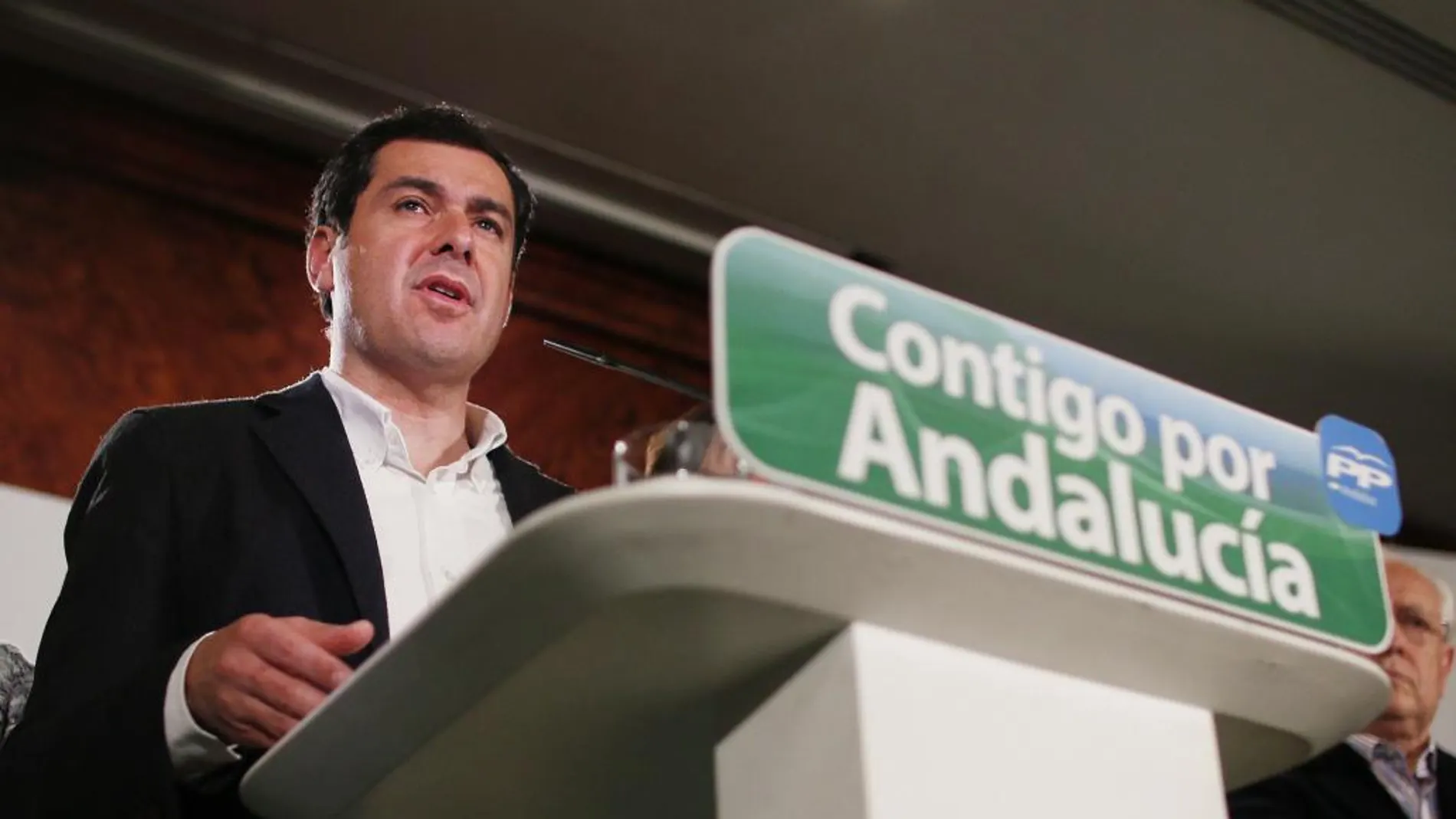 El presidente del PP andaluz y candidato a la presidencia de la Junta de Andalucía, Juanma Moreno, valora los resultados en las elecciones andaluzas.
