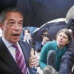 El fracaso de Farage (en la imagen) brinda a la líder del Frente Nacional la ocasión para intentar constituir su grupo euroescéptico en el Parlamento Europeo.