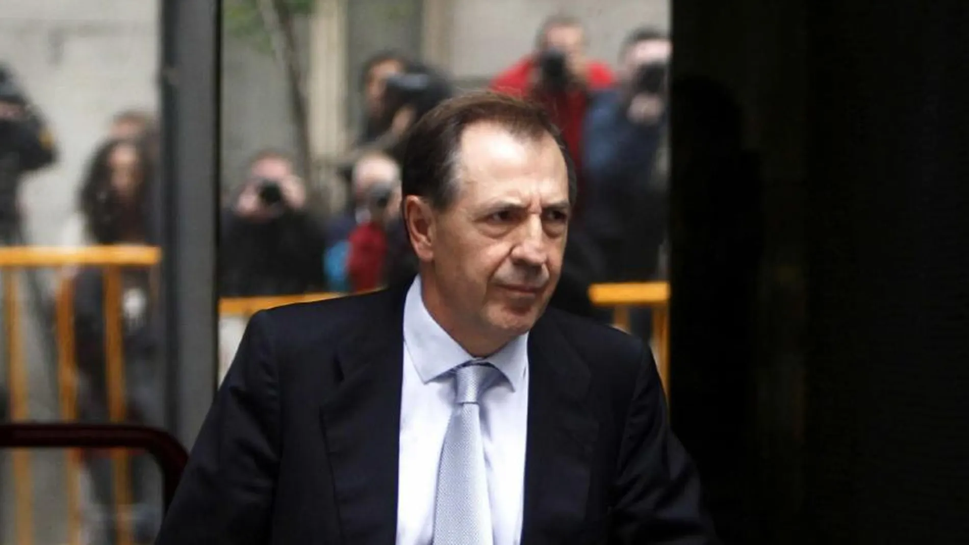El ex director financiero de Caja Madrid, Ildefonso Sánchez Barcoj, a su salida de la Audiencia Nacional