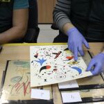 La Guardia Civil ha desmantelado una red de estafadores que intentaban comercializar dibujos falsificados de Miró, Picasso y Matisse