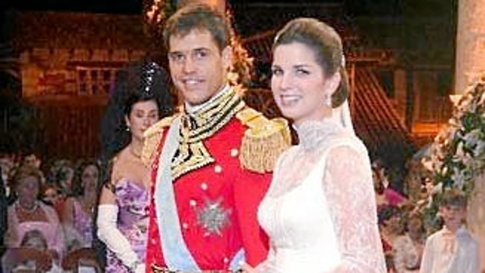 El pretendiente Luis Alfonso de Borbón, casado con Margarita Vargas, es el pretendiente legitimista al trono de Francia