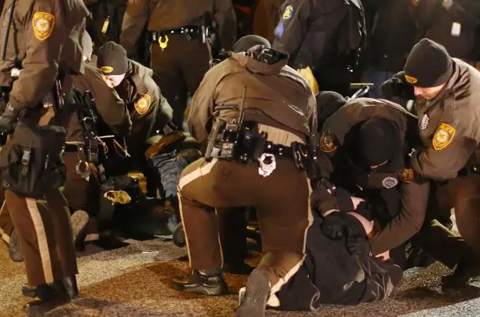 La indignación de Ferguson se extiende a 170 ciudades en todo Estados Unidos
