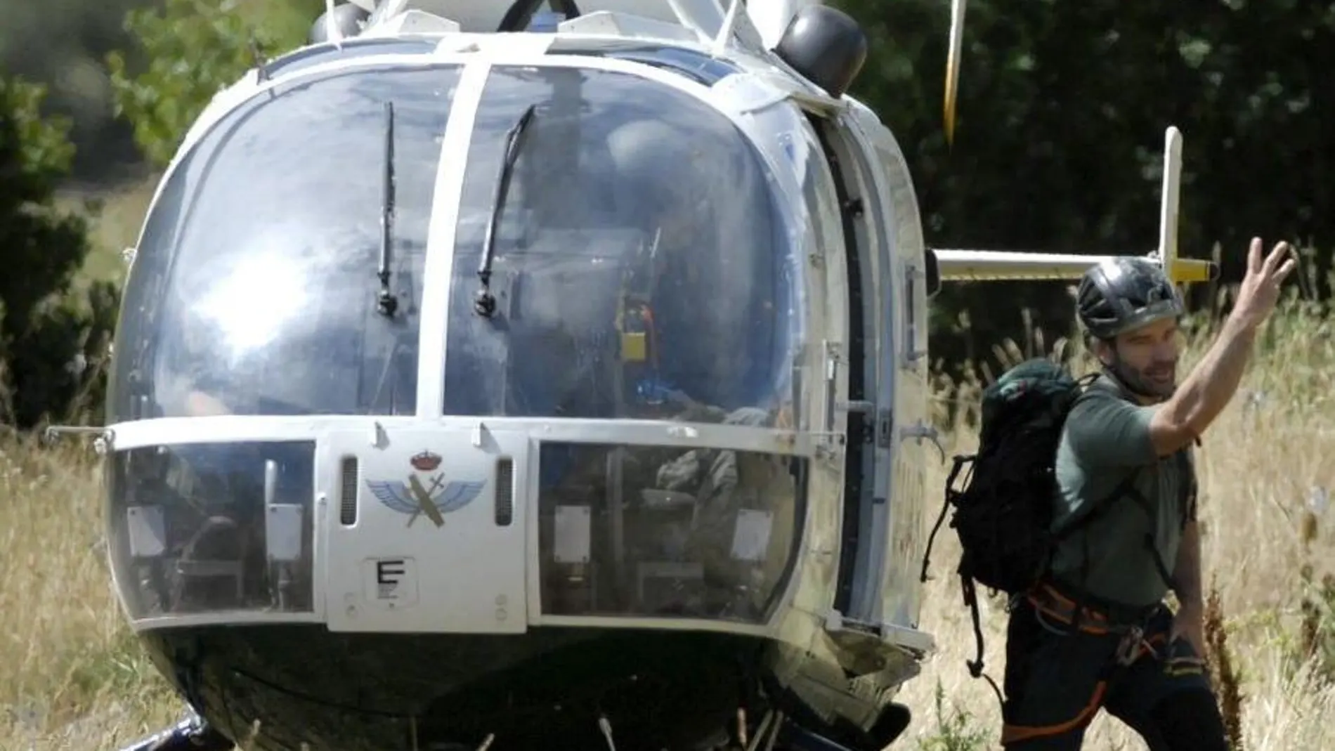 Un helicóptero de la Guardia Civil de Montaña.