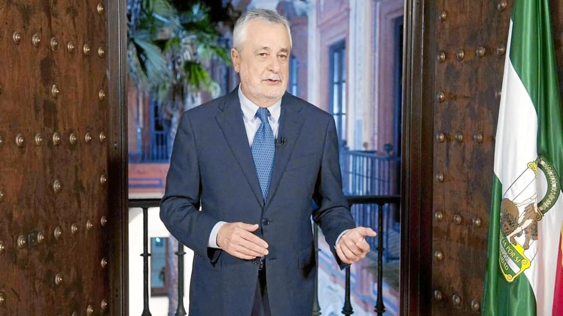 El presidente de la Junta ofreció ayer a las nueve de la noche su discurso institucional