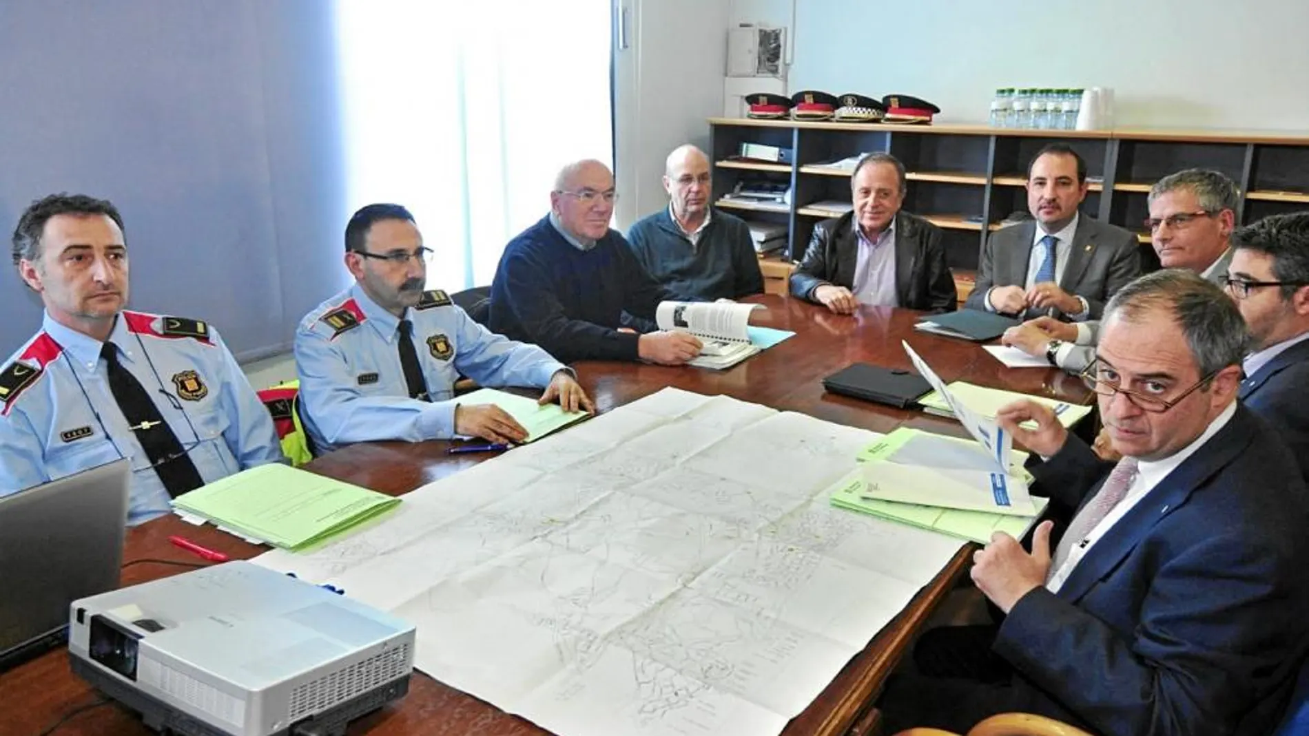 La Junta Local de Seguridad se celebró ayer en Platja d'Aro, por la oleada de robos que asola Girona