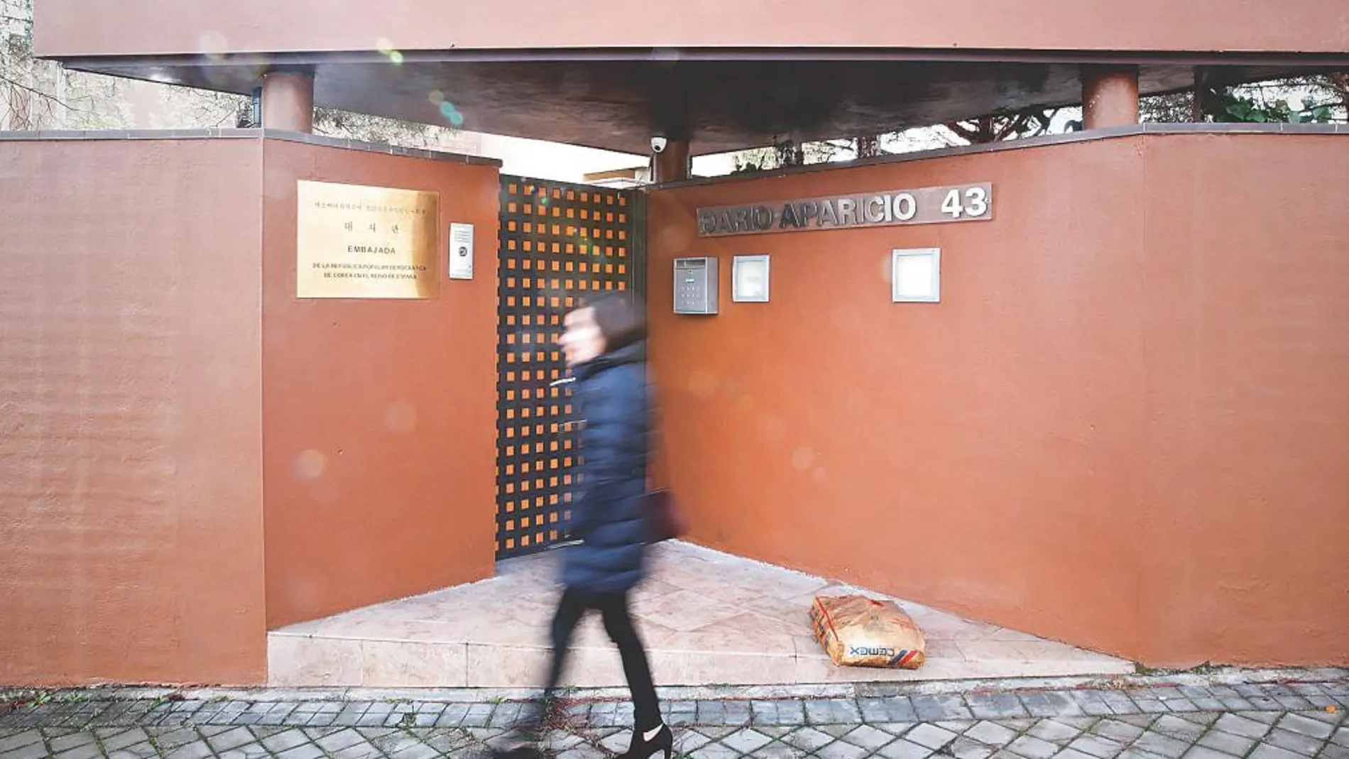Imagen de la fachada de la Embajada