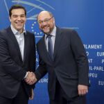 Alexis Tsipras, junto a Martin Schulz