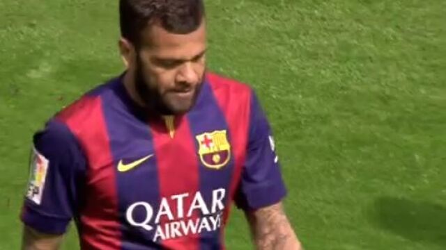 Alves fue expulsado contra el Rayo