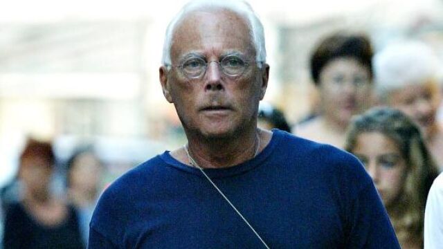 Giorgio Armani, en 2004, poco después de cumplir 70 años.