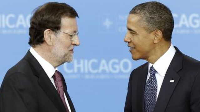 Mariano Rajoy, y el presidente de Estados Unidos, Barak Obama, al comenzar a cumbre de la OTAN que se celebró en Chicago, en 2012