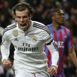 El jugador del Real Madrid Gareth Bale celebra tras marcar ante el Levante