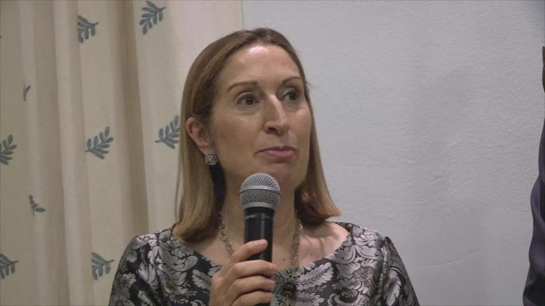 La ministra Ana Pastor