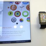 Vista del reloj inteligente de Apple, el Apple Watch, expuesto en una tienda de Apple en San Francisco, California, Estados Unidos
