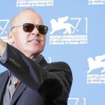 Michael Keaton, formidable en «Birdman», en su aparición en el Festival de Venecia