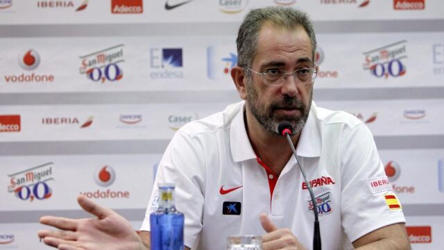El entrenador de la selección española, Juan Antonio Orenga