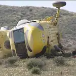  La misteriosa aparición de un helicóptero volcado en Almería