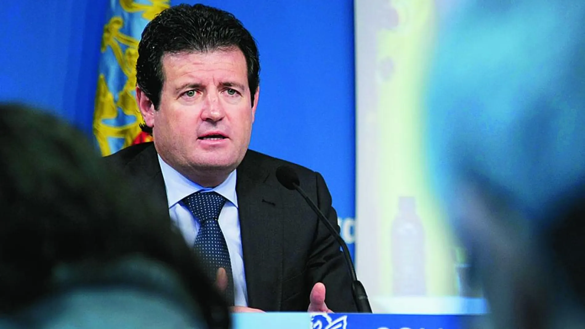 Císcar afirma que es legítimo que Fabra quiera atraer inversiones catalanas