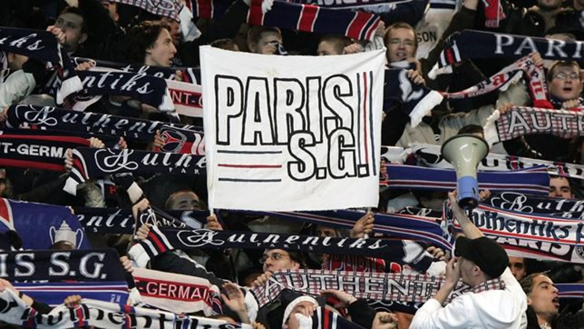 Los aficionados del PSG presentaron la denuncia ante el Tribunal de Gran Instancia de París