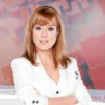 La directora general de informativos, en el nuevo plató de Antena 3 Noticias