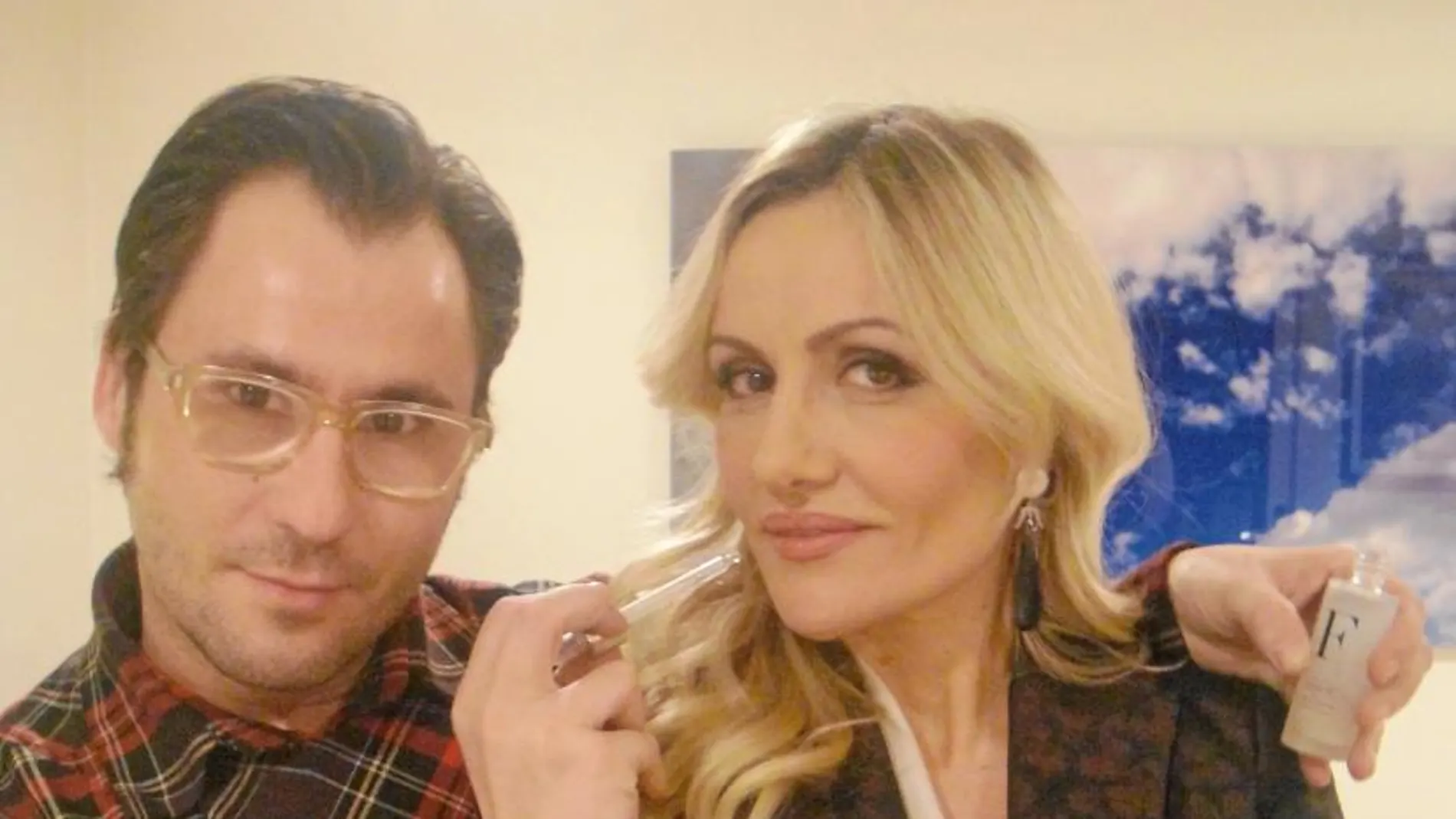 David Francés y Clara Courel tras su sesión de maquillaje con productos de Bobbi Brown