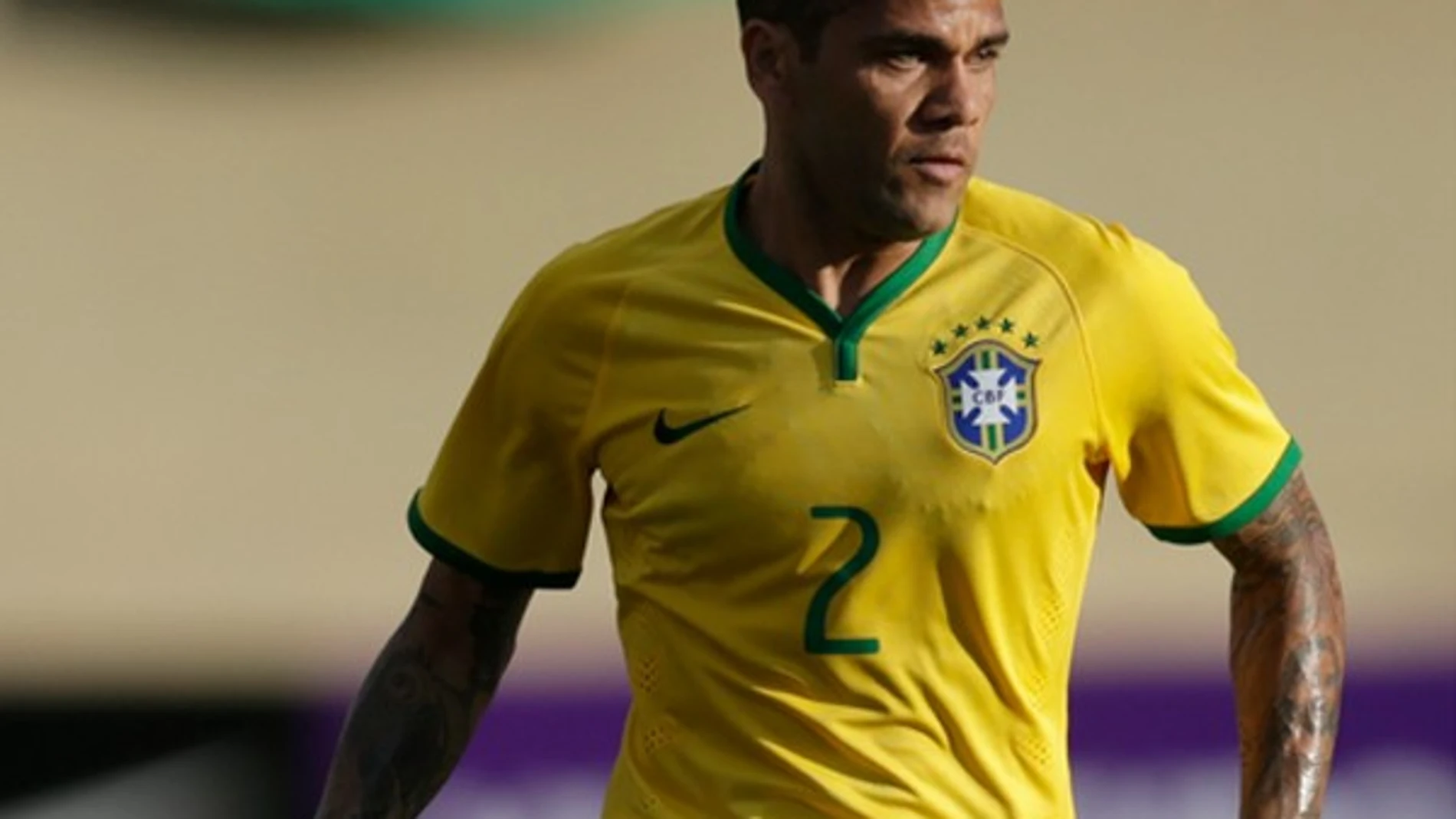 Dani Alves, convocado a última hora para jugar la Copa América