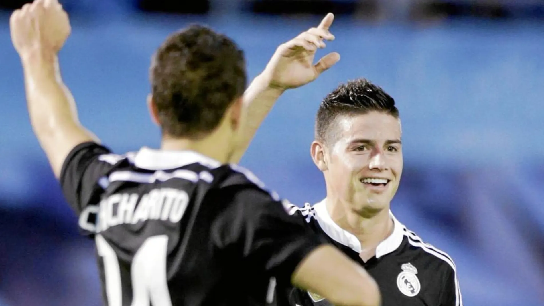 James y Chicharito volvieron a ser decisivos en una nueva victoria del Madrid