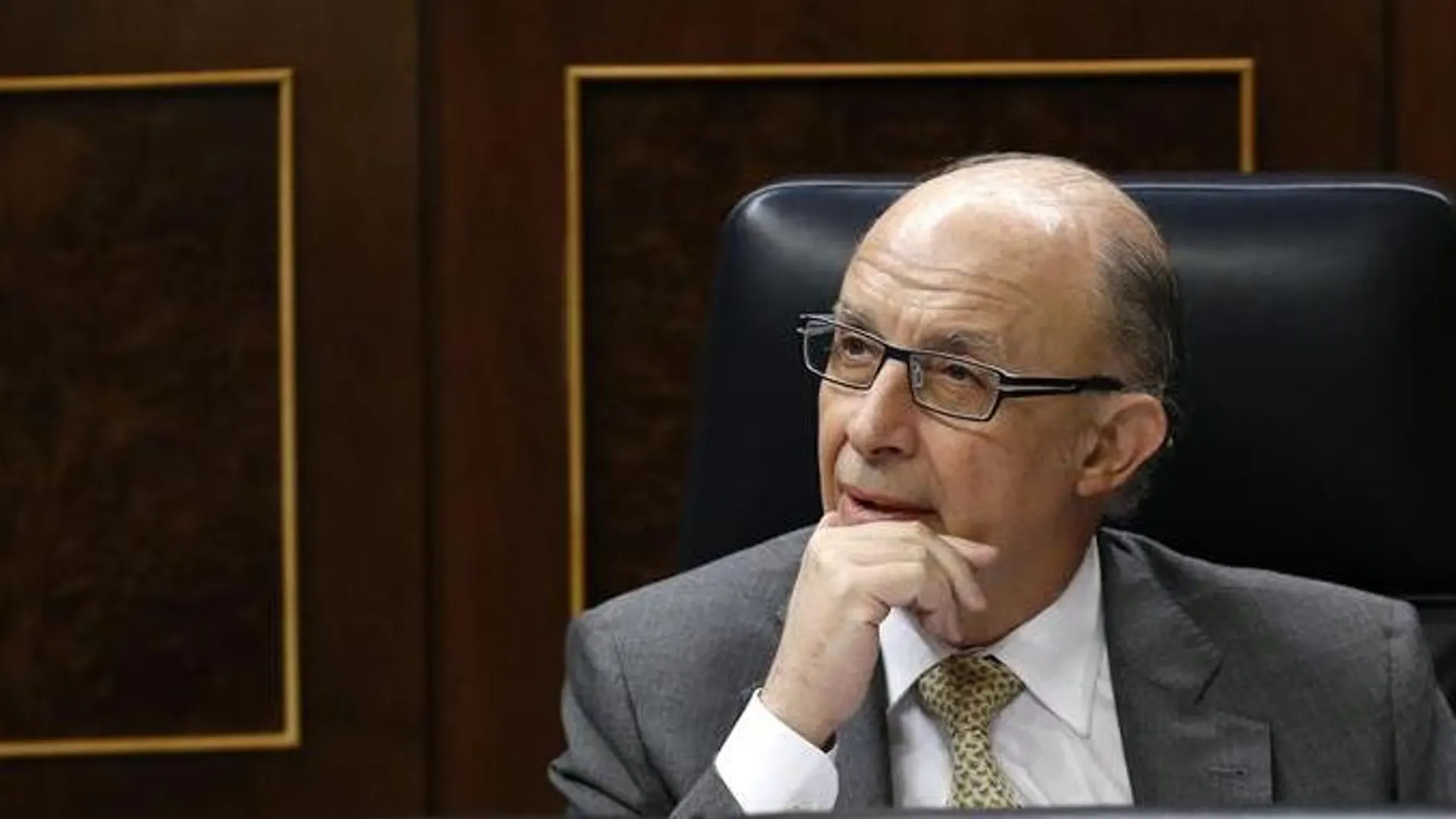 Cristóbal Montoro, ministro de Hacienda.