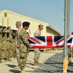 Se ha izado por última vez la bandera británica y se han escuchado los himnos de los tres países