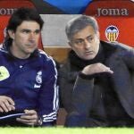 Mourinho comenta trances del encuentro con Karanka