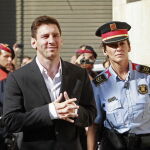Messi, llegando a los Juzgados de Gavá en septiembre de 2013