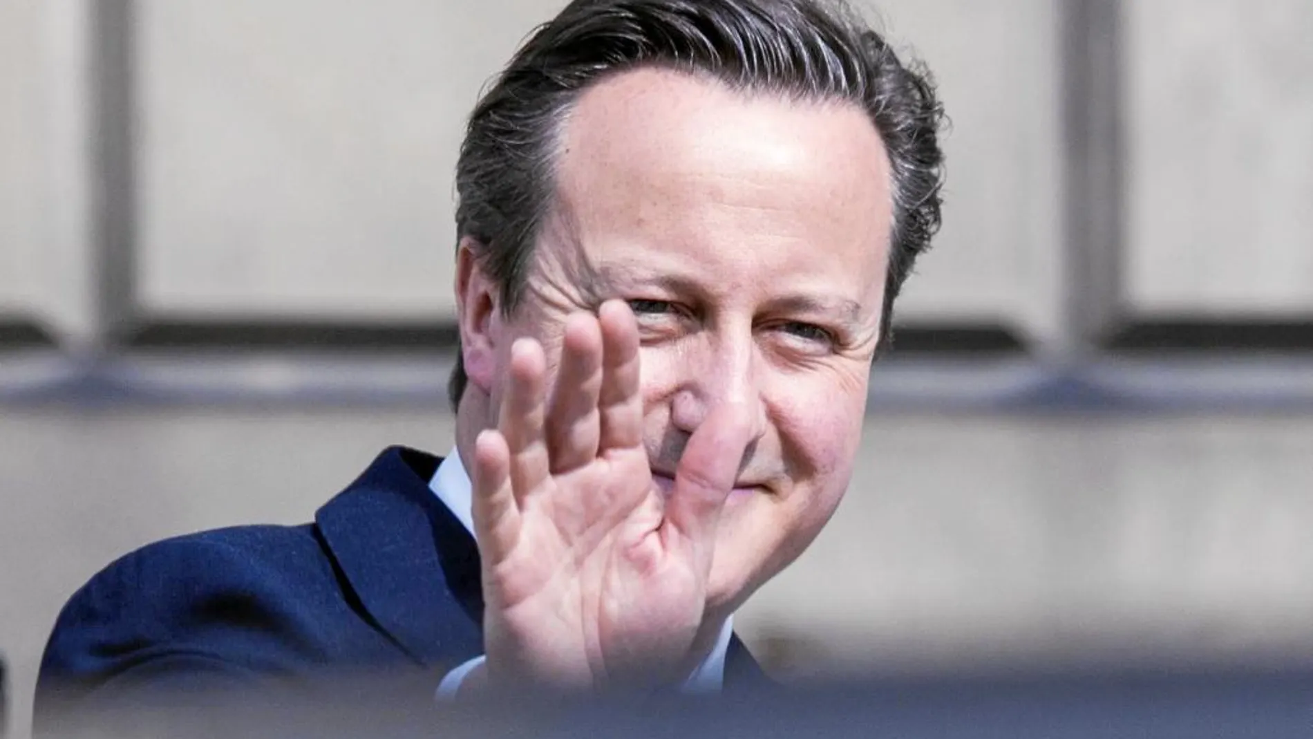 David Cameron acelera sus planes para aplacar a los euroescépticos