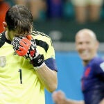 Casillas se lamentaba mientras Robben sonreía; en Brasil se cambiaron los papeles respecto a Sudáfrica
