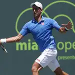 Djokovic gana ante Murray su quinto título en Miami