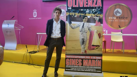 El novillero Ginés Marín en la presentación del festejo