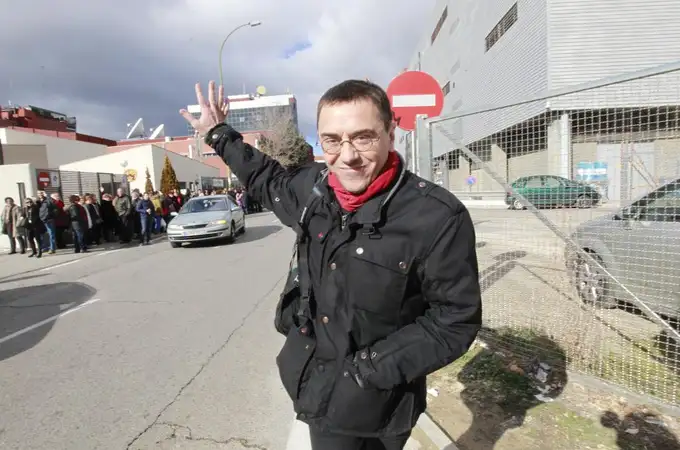 Monedero cobró nueve veces el salario máximo que propugna Podemos