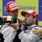 Barrichello se irá si detecta favores a Button en Brawn