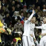  El Real Madrid expulsa a 17 aficionados por cánticos contra Messi y Cataluña